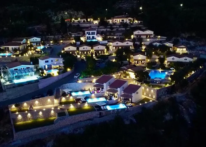 Pantheon Villas